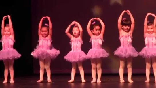 baby dance 3 ans 